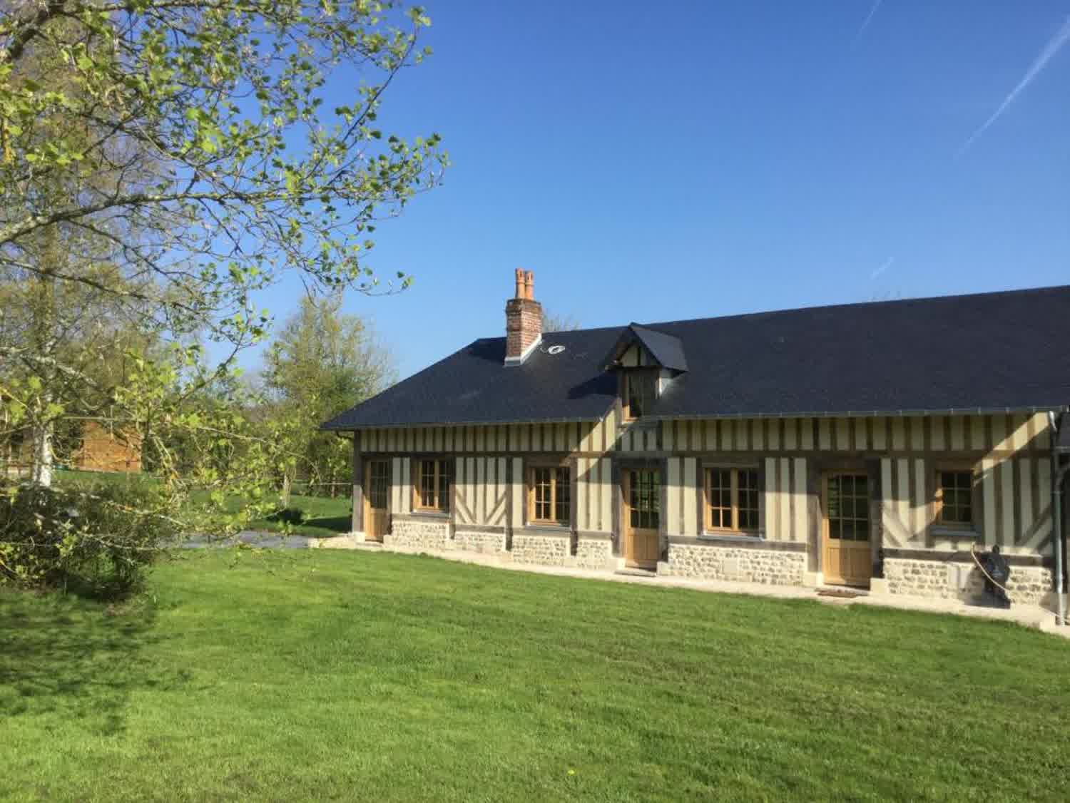 L'auberge du Mont, maison normande à colombages au Breuil-en-Auge
